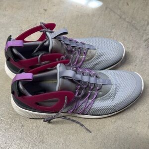 Nike free viritous women’s training shoes